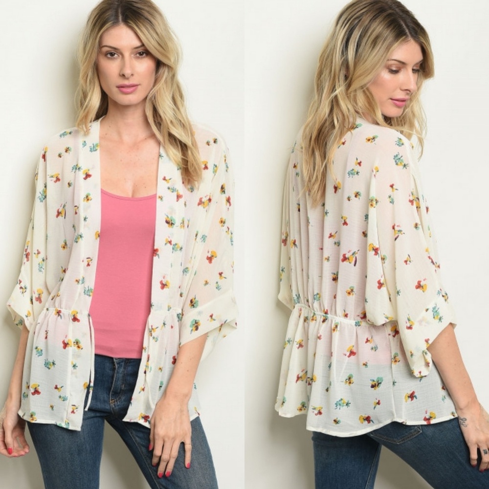 Le Lis Cream Floral Flowy Kimono/Wrap/Shawl